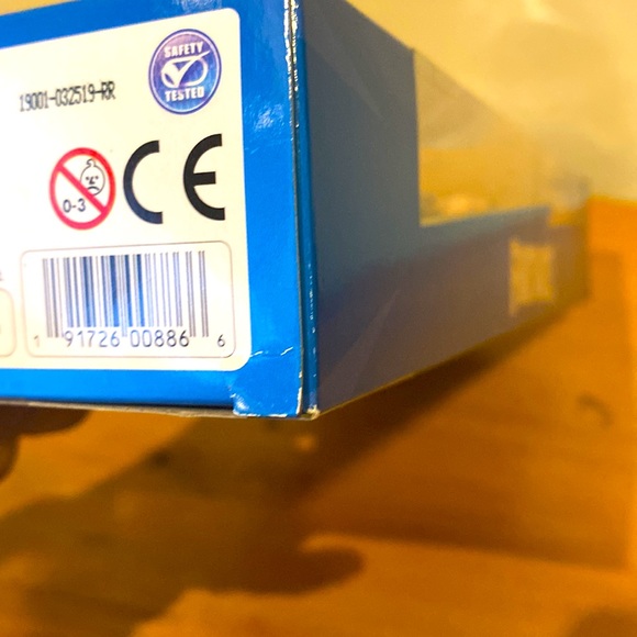 Fortnite Rust Lord 12" 2019 Victory Series Posable Action Figure New in Box - Picture 8 of 8